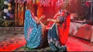 meenawati dance video Maine chij mangai ko laayo kr devta 😍😍💃