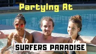 Surfers Paradise Bunk Hostel Review / Pub Crawl