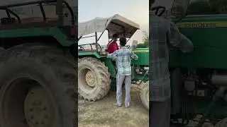 Tractor to tractor hota ha😅😂 #comedy #funny #tractor #tractorvideo #ytshorts