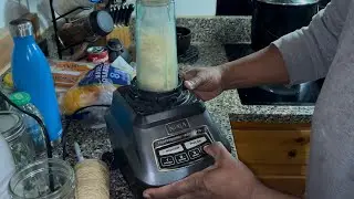 Making Onion Powder With A Ninja