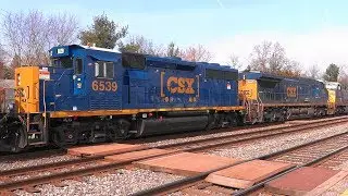 Nice Clean Ex-B&O GP40-3 On CSX Mixed Freight Train