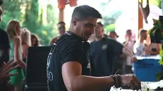 MIGUEL BASTIDA playing FLOAT (mashup) @ Blue Garden Barcelona