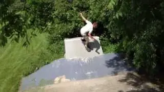 20 Seconds with Gopa at the Reed Road Ditch, Ewing NJ 6/2/2013