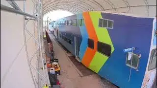 Tri rail Cabcars  gets painted into the arrow wrap!