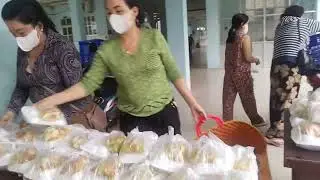 Ph&aacute;t cơm kỳ 2 . Anh Kevin chung Nguyễn ở Mỹ t&agrave;i trợ 