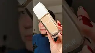 Dior Forever Hydra Nude foundation is absolutely stunning. @Diorbeauty #diormakeup #foundation