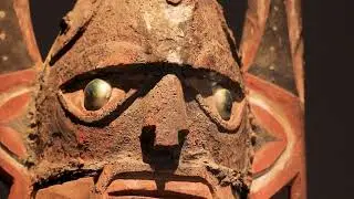 Galerie Flak - Malagan Figure, New Ireland - Ancient Arts of Oceania