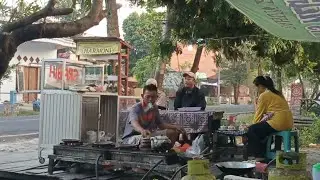 Sarapan Serabih Di Warung Mak Wartik Bojonegoro