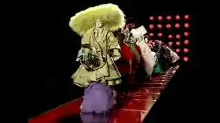 Christian Dior Runway Mishaps