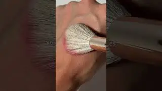 Blush brush 101💕 apply our cr&egrave;me and powder duos with Patrick's artistry technique 🖌️