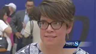 Another rowdy crowd greets Iowa congressman