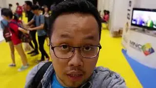 GAVAN dan Melody JKT48 di PopCon Asia 2017- Gilangsat Vlog  Eps.5