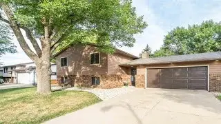 4201 S Arden Ave, Sioux Falls, SD Presented by Annie Welsh.
