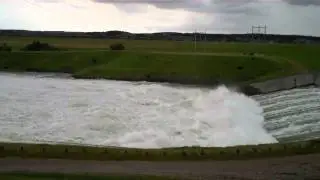 Big Bend dam spillway video