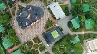 Kurem&auml;e klooster Пюхтицкий монастырь