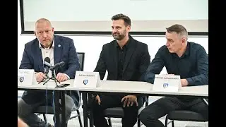 Konferencja prasowa Zawiszy Bydgoszcz z nowym trenerem, Adrianem Stawskim
