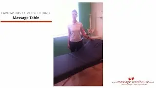 Why did Josie choose the Earthworks Comfort Liftback Massage Table for her Sports Therapy Practice?
