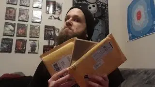 Package Unboxing and PS4 Game Pickups!!