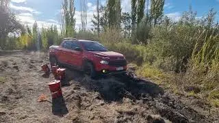 TORO 4X2 BARRO