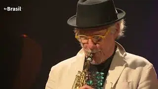 Mauro Senise toca Sonhos e Fantasias, de Johnny Alf, no Cena Instrumental
