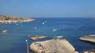 Gnejna Bay, Malta