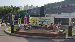 노란샤츠의 사나이~~ 고은소리  오리역 농협하나로 버스킹