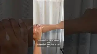 Light, Skin-Friendly Tanning Mousse