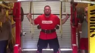 Brian Carroll - 600 RAW squat