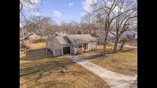 8133 Woodward, Overland Park, KS