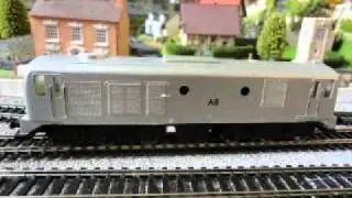 Irish Railways - Iarnr&oacute;d &Eacute;ireann 001 Class (A Class) Co-Co (Silver Model - Kit Built)