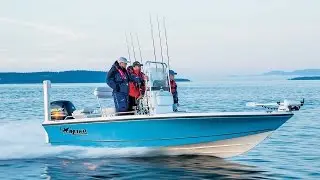 MAKO Boats: 2016 19 CPX Inshore Fishing Boat