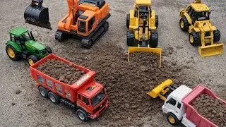 🙋🏻Construction Crew in Action: A Miniature World of Dirt and Diggers💥
