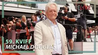 Michael Douglas v Karlových Varech, červený koberec a nová Cena prezidenta festivalu