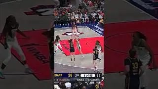 Caitlin Clark hits a midrange jumper