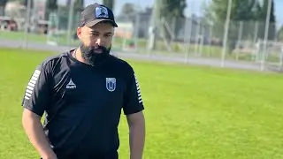 Passa runt genom cirkel och passa och spring och rulla bollen till konan sen andra spelaren passar.