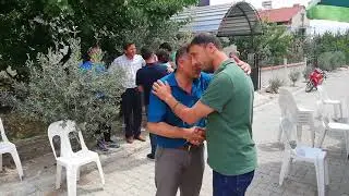 DEMİRCİ'DE SEMİH UĞUZ'UN ASKER UĞURLAMA TÖRENİNDE SEMİH VEDA EDİYOR..
