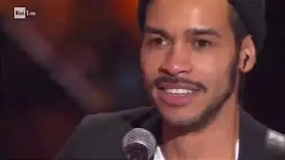 Fadi canta 