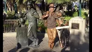 アメリカでウォルト仮装してみた