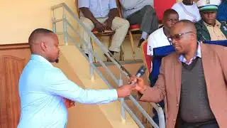 Kisii Governor H.E Simba Arati meeting with county staff