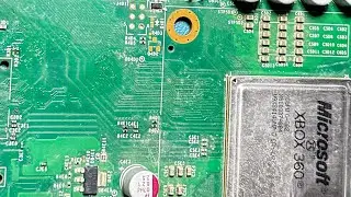 Xbox 360 Slim red ring of death ￼