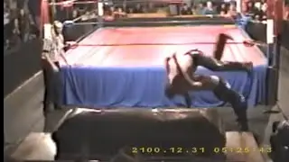 Nick Fury 🆚 Eric Anton 12-25-2009 APW Heavyweight championship match 🏆 CASKET MATCH Spartanburg sc 