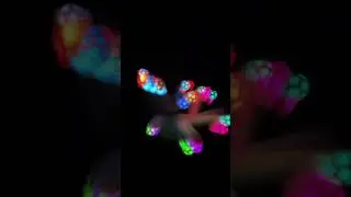 And slide!! #Gloving #flowart #trippy #toosykk #lightshow