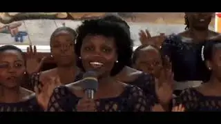 The lion sleeps tonight Chorale Saint Vincent Pallotti(Live shooting)