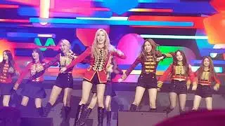 Momoland - Jjan Koong! Kwang! (fancam)