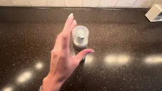 Vet's Best Flea & Tick Waterless Bath Foam for Cats - Flea-Killing Dry Shampoo for Cats