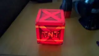 Crash Bandicoot TNT box light