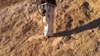 AJCE AB-710M Breaker/Hammer in Spain