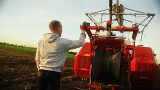 Harvey.one 2023 - Root Crop Harvesting Robot by Schmiede.one - Grimme Group