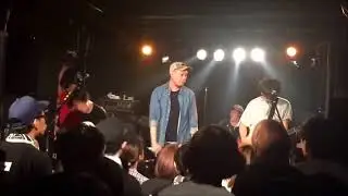 NO SHOW COME UP TO YOU