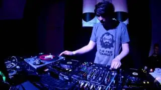 Subwave Plays Wastegash @ RUNSUN, Vozduh